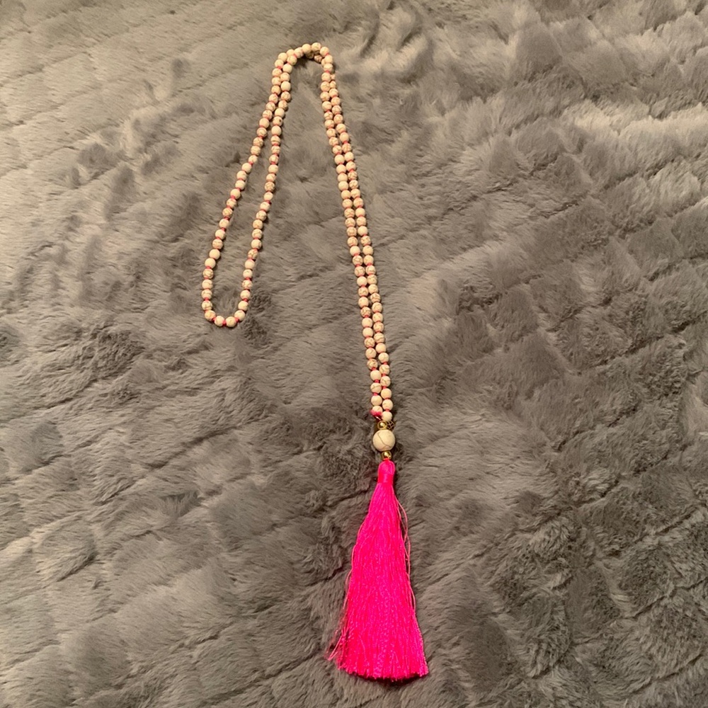 BNWOT Lilly Pulitzer pink tassel necklace